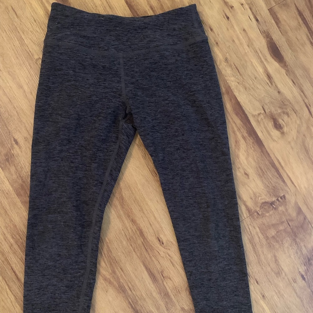 Beyond Yoga crop leggings
